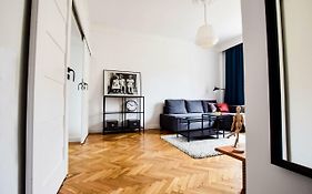 Szewska Str. Apartment