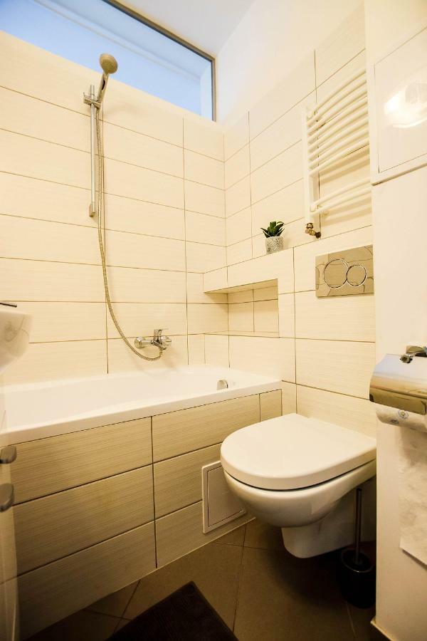 Szewska Str. Apartment Вроцлав Экстерьер фото